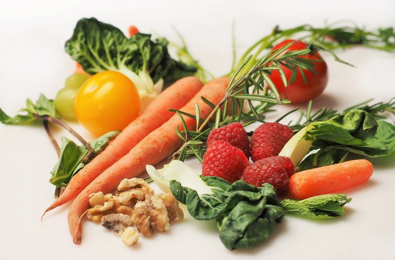 Soust zdrav vivy by mla bt dostaten konzumace zeleniny a ovoce. Autor: Deborah Breen Whiting, zdroj: Pixabay