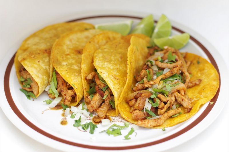 Mexická tortilla na talíři. Autor: hayme100, zdroj: Pixabay