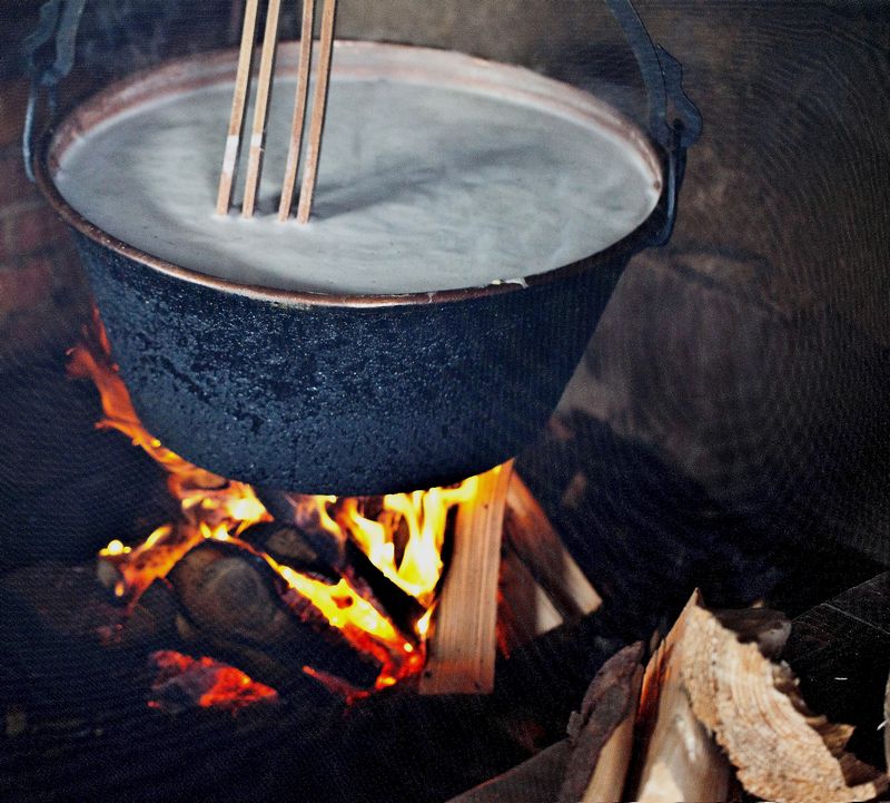Příprava tradičního polského a slovenského nápoje žinčice. Autor: Bronisław Dróżka, zdroj: Pixabay